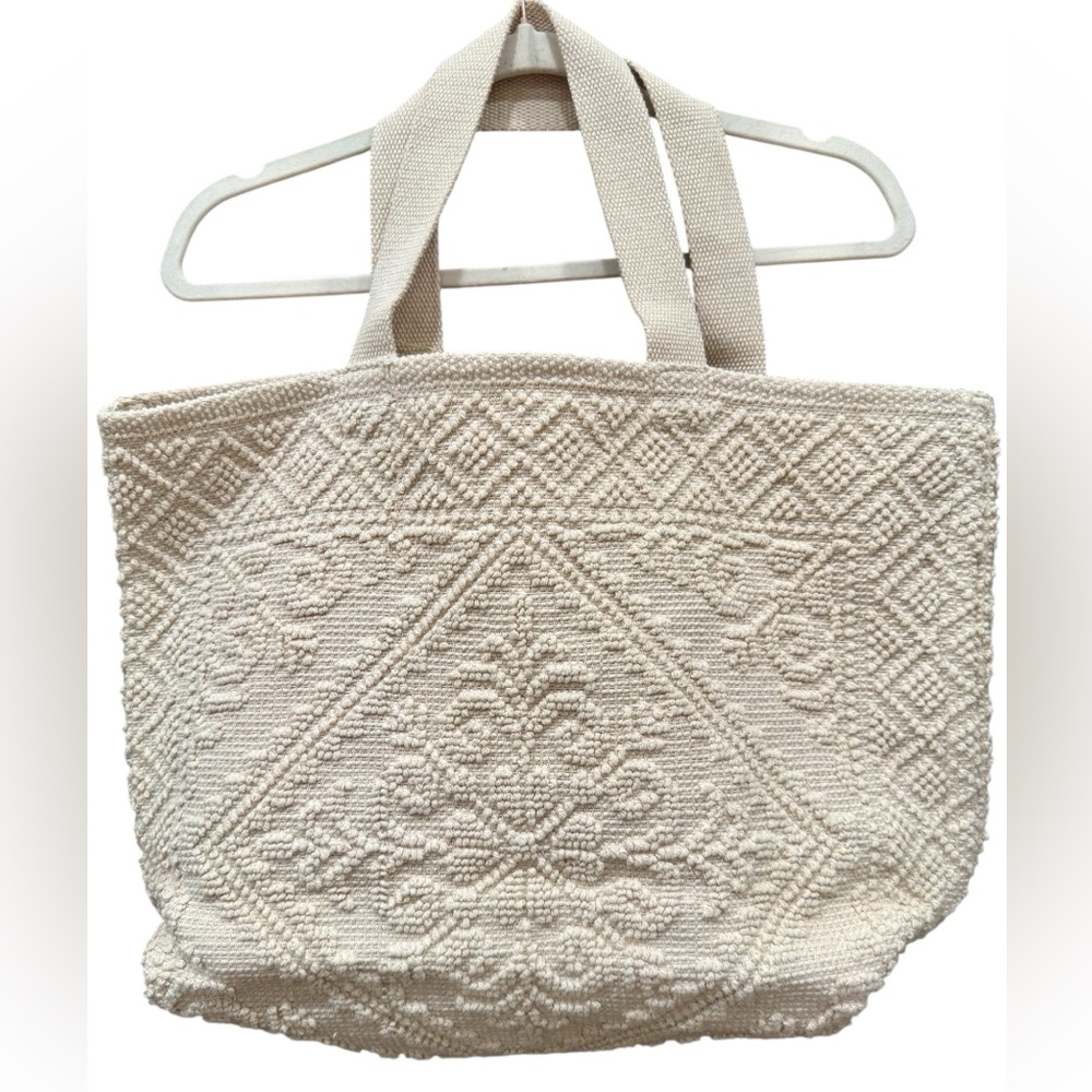 NWT RAJ-Anthropologie Textured Chenille‎ Tote – Cream Pattern